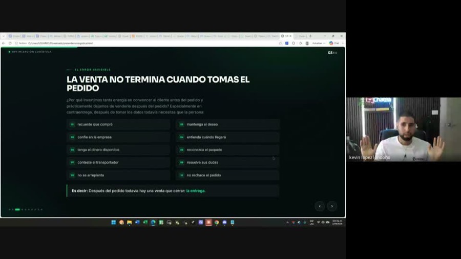 Fotograma de la clase de Kevin López
